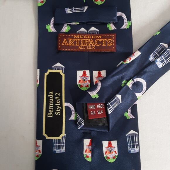 Museum Artifacts All Silk Mens Neck Tie Bermuda Style #2 Navy Multicolor - Picture 5 of 6